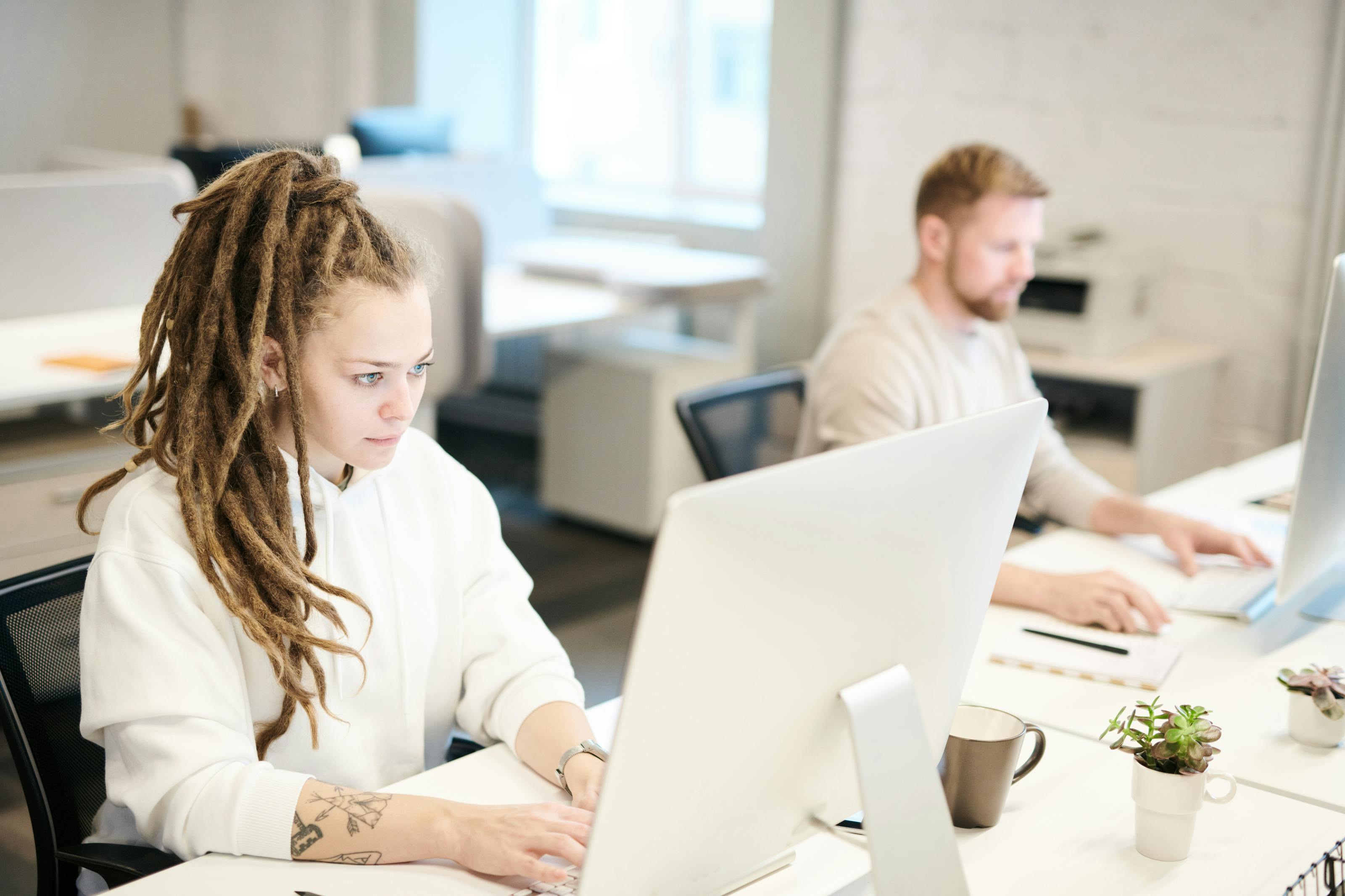 Small team onboarding a new hire on day one